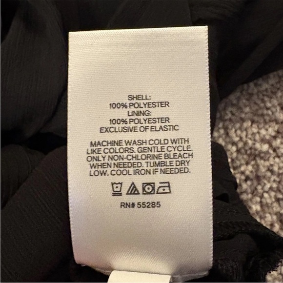 Express Women's Tie Waist Top Size XS Black V-Neck Faux Wrap Sheer Sleeve NWT$54 - Picture 16 of 16